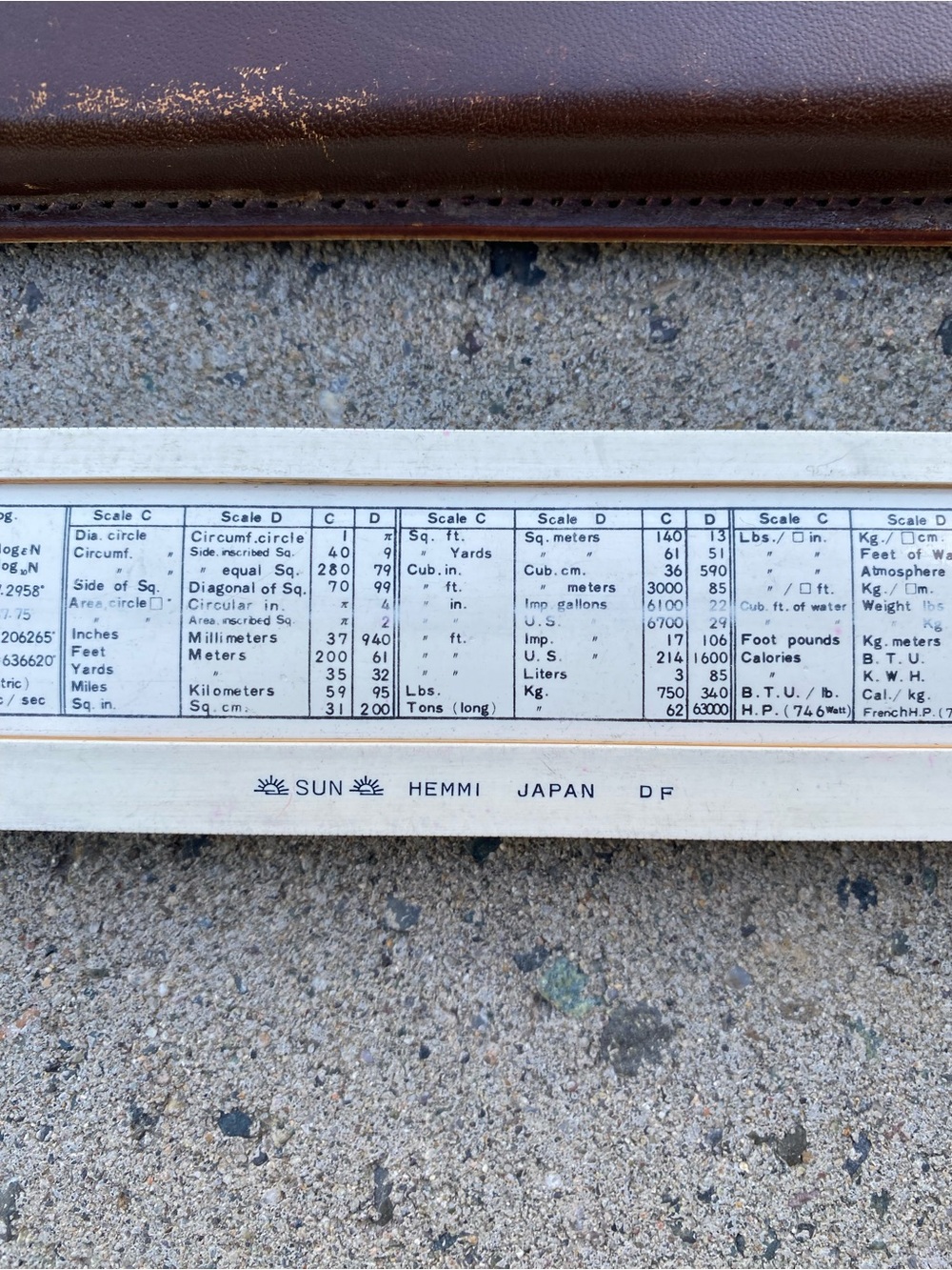 1940s/50s Hughes-Owens Model 1771 Engineering Slide Ruler with Leather Case - Picture 3 of 9